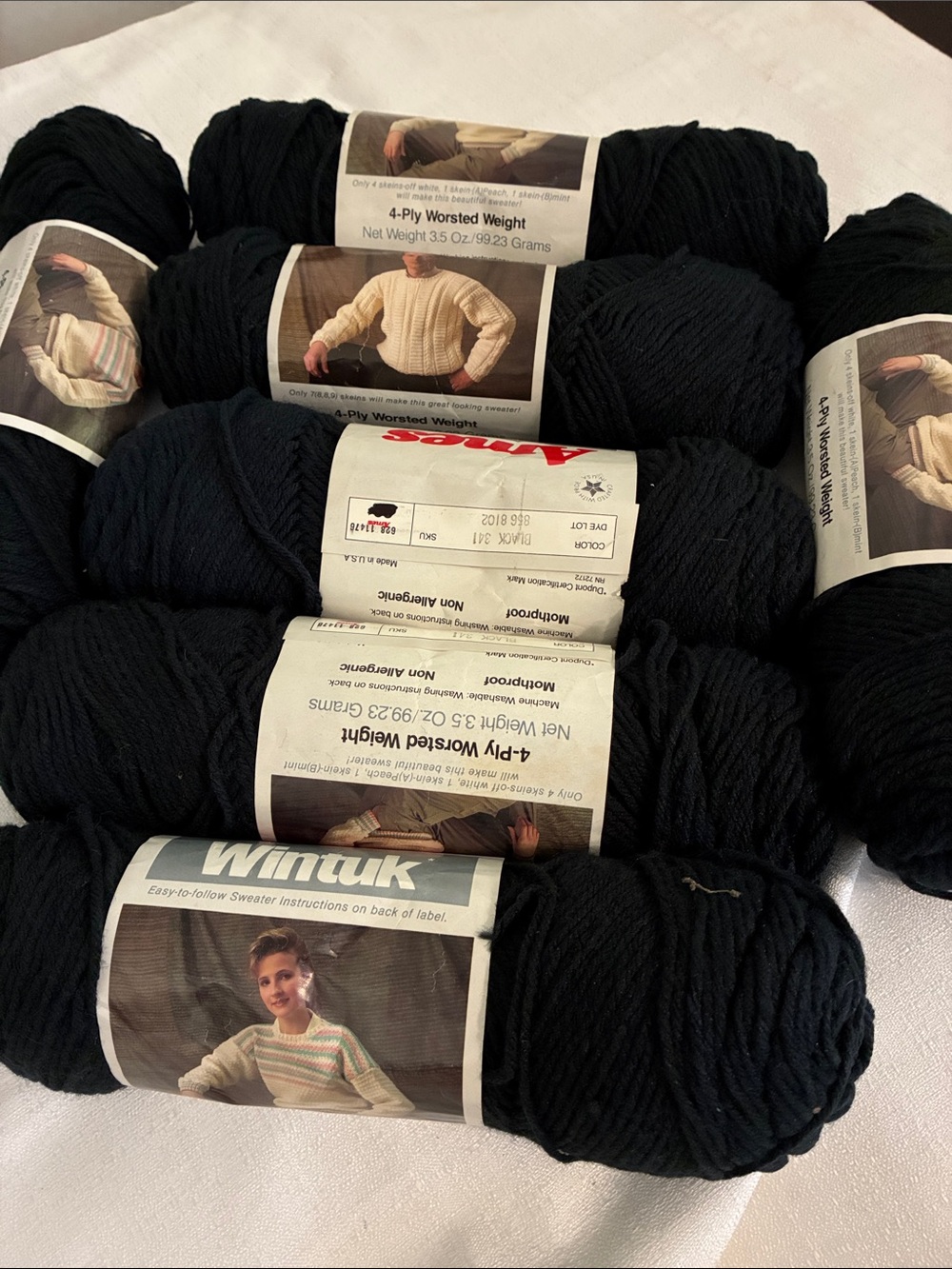 4-Ply Worsted Yarn Crewneck Kit — Black 3.5oz Ames Wintuk Vintage Set Of 7
